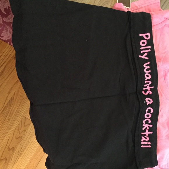 College fun active wear - Picture 10 of 16